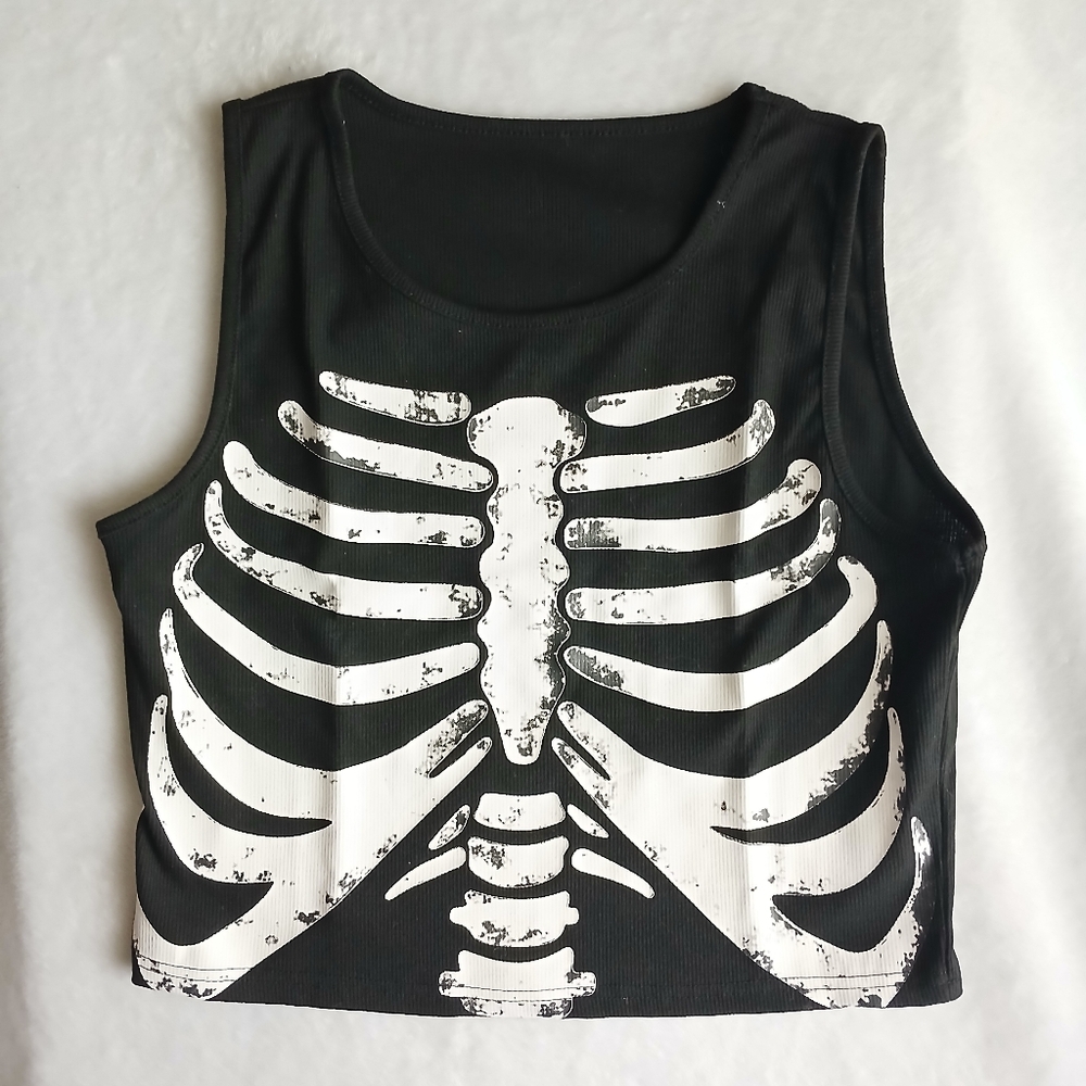 Ribbed Skeleton Crop Tank Size XL